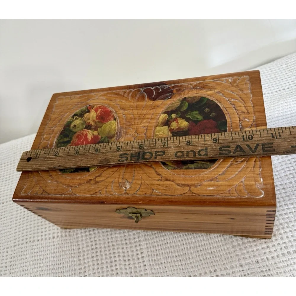 Vtg Wood 1950s Carved Candy‎ Jewelry Box Floral Lid Inset Mirror Dovetailed